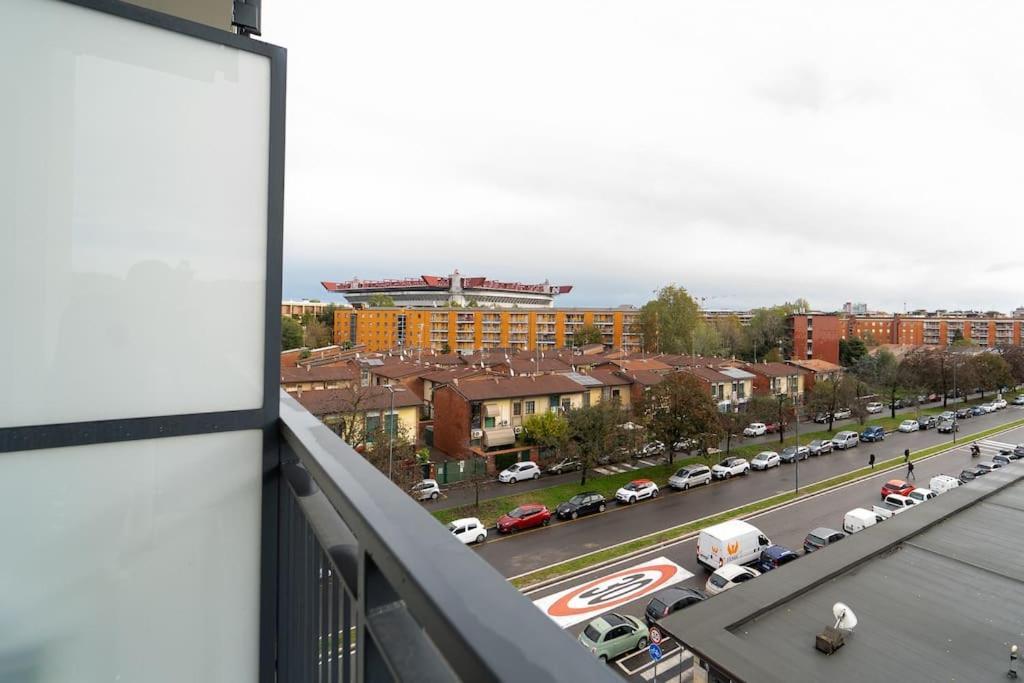 Appartamento A 500 Metri Da San Siro Milan Luaran gambar